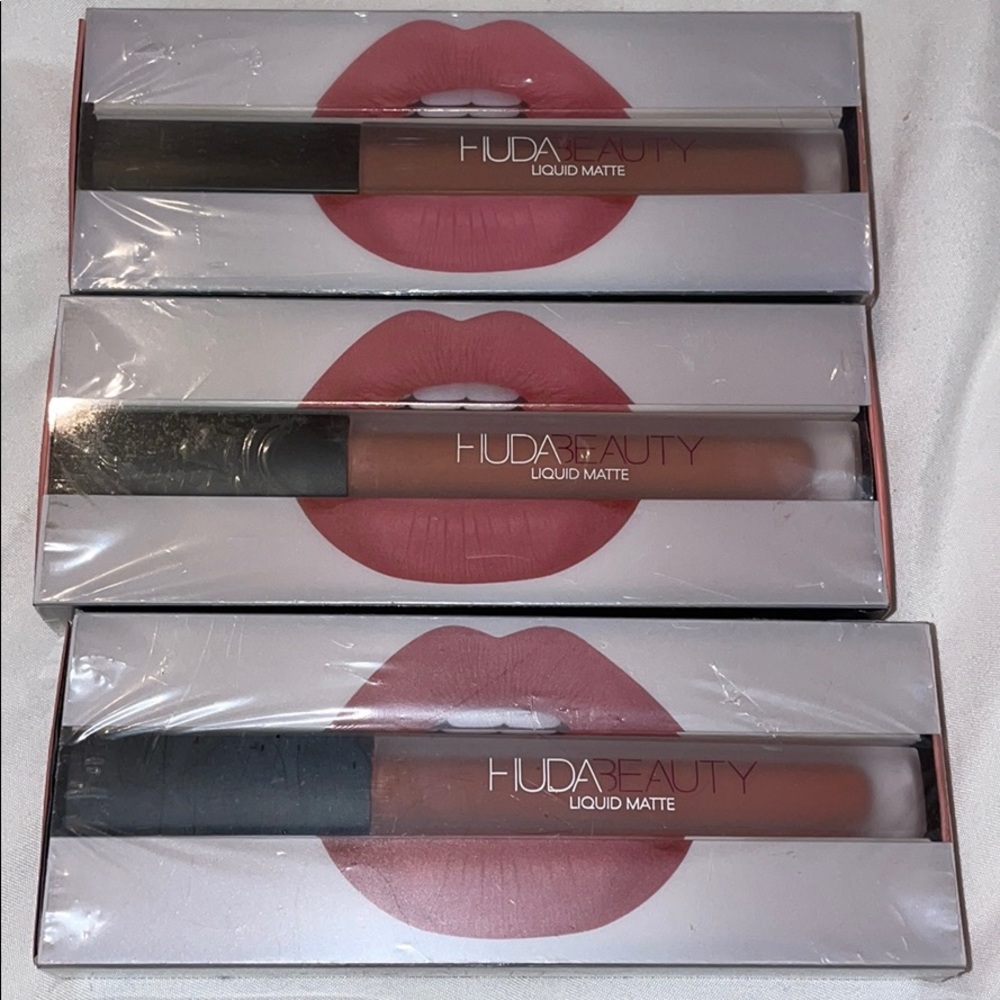 3 Huda Beauty matte liquid lipstick